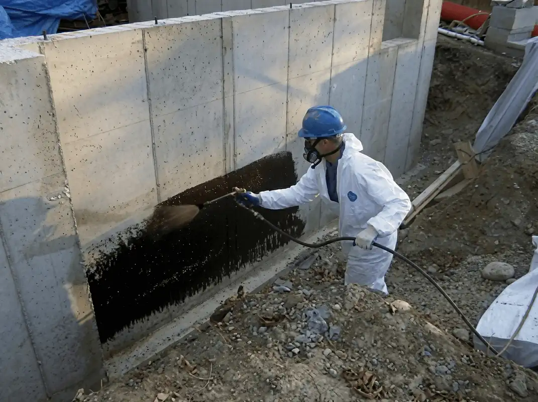 Professional waterproofing the exterior walls of the basement in Fort Lauderdale, FL